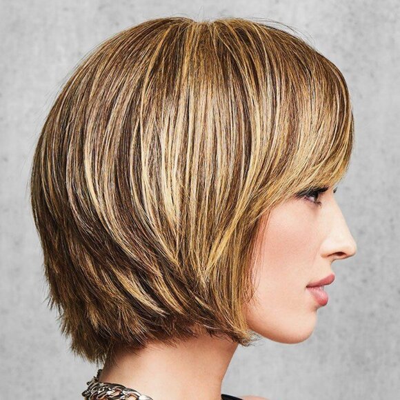 HAIRDO FLIRTY FRINGE BOB in SS25 Rooted Ginger Blonde (ROOTED SHADE) - Picture 3 of 5